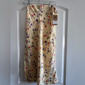 Billabong Cream and Red Maxi Skirt A-Line Resort Wear. NWT